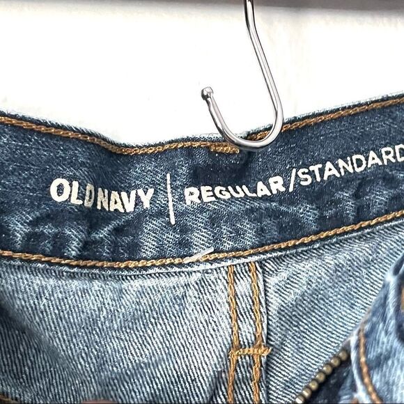 Old Navy Men’s Regular Standard Jeans - Picture 5 of 6